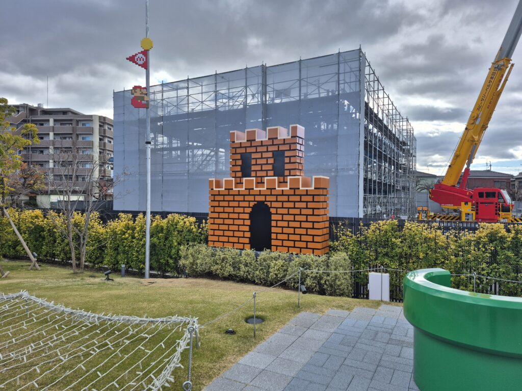 ニンテンドーミュージアム屋外の写真